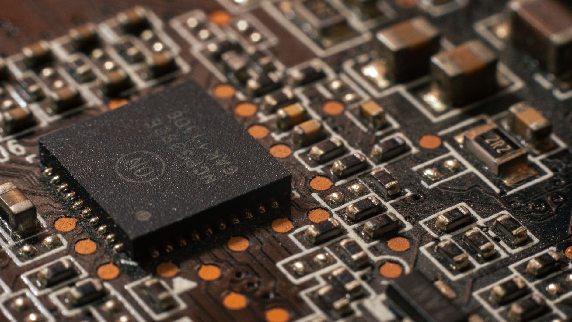 AI chip components